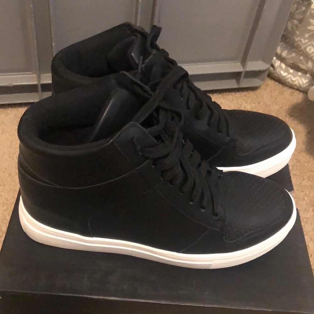 Sneaker Wedges